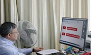 党委书记罗嗣海深入线上课堂了解本科线上教学情况  